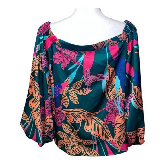 AVARA square neckline tropical printed blouse with puffy sleeves - Picture 7 of 11